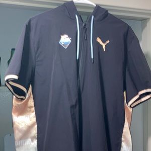 Puma/pink dolphin colab wind breaker short sleeve